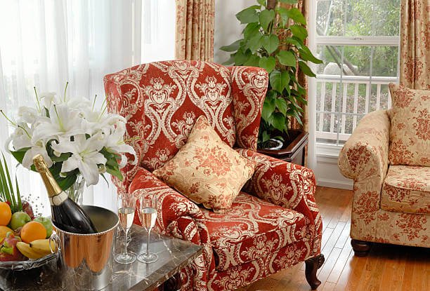 Antique furniture buyers Harrisburg North Carolina. updated 2025